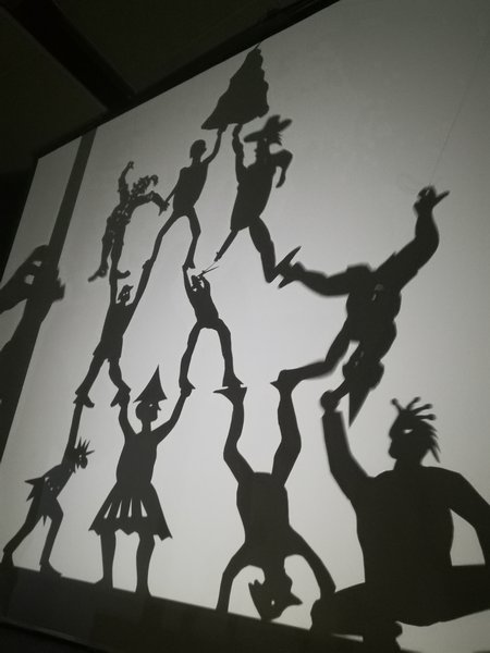 © Les ombres portées